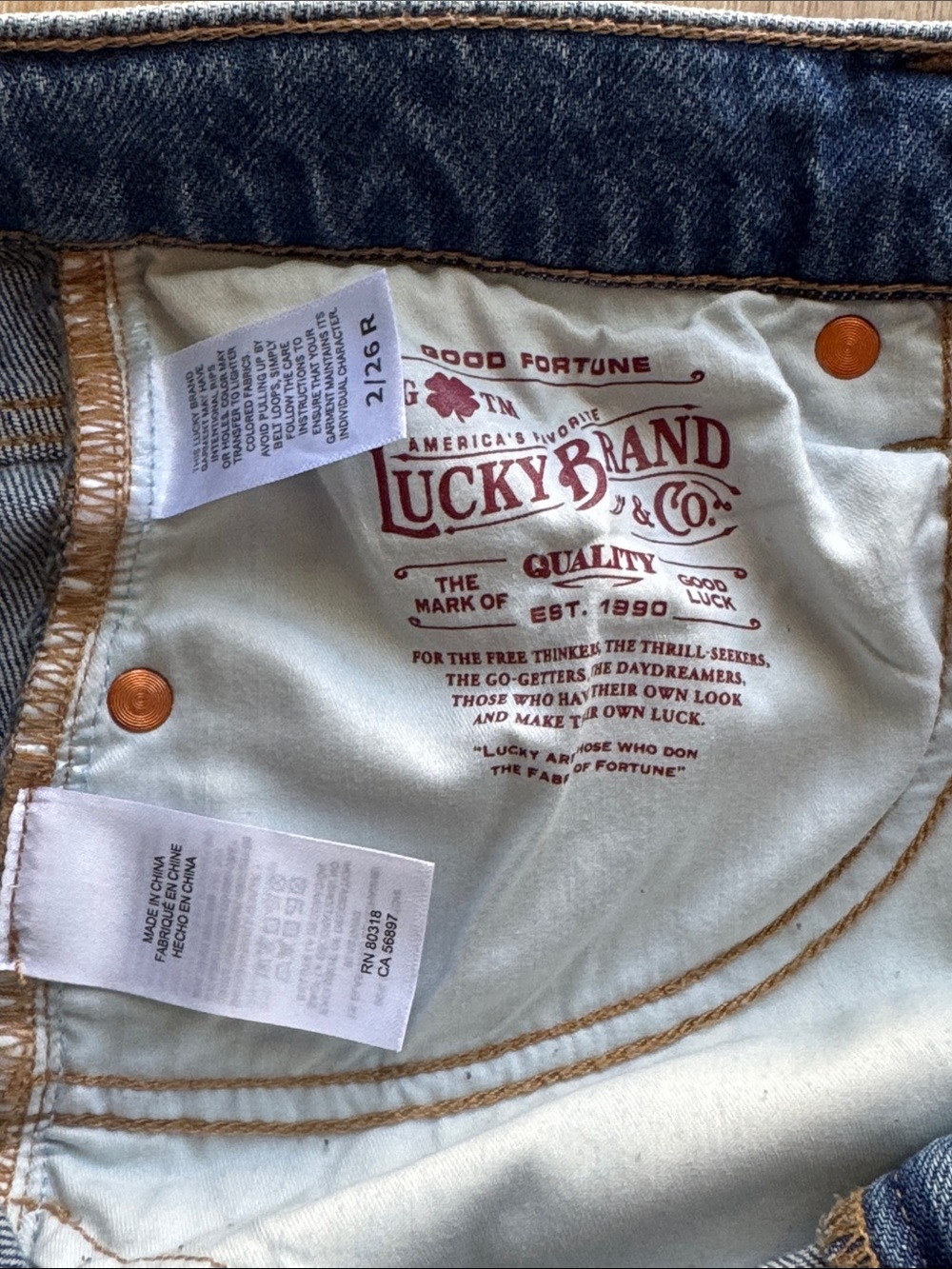 Lucky Legend Boyfriend Mid Rise Relaxed Straight Jeans Patchwork Size 26 - Picture 12 of 16